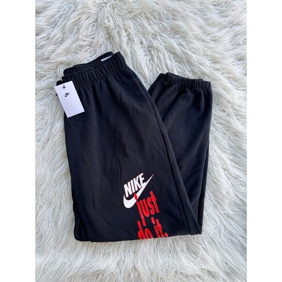 Nike Club Fleece Jogger Black Size Medium - Picture 2 of 12